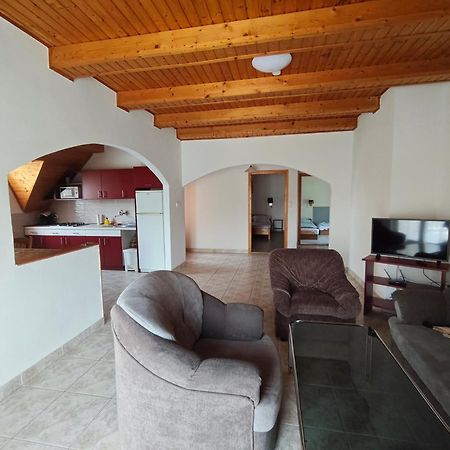 Vitorlas Villa, Emelet Balatonlelle Extérieur photo