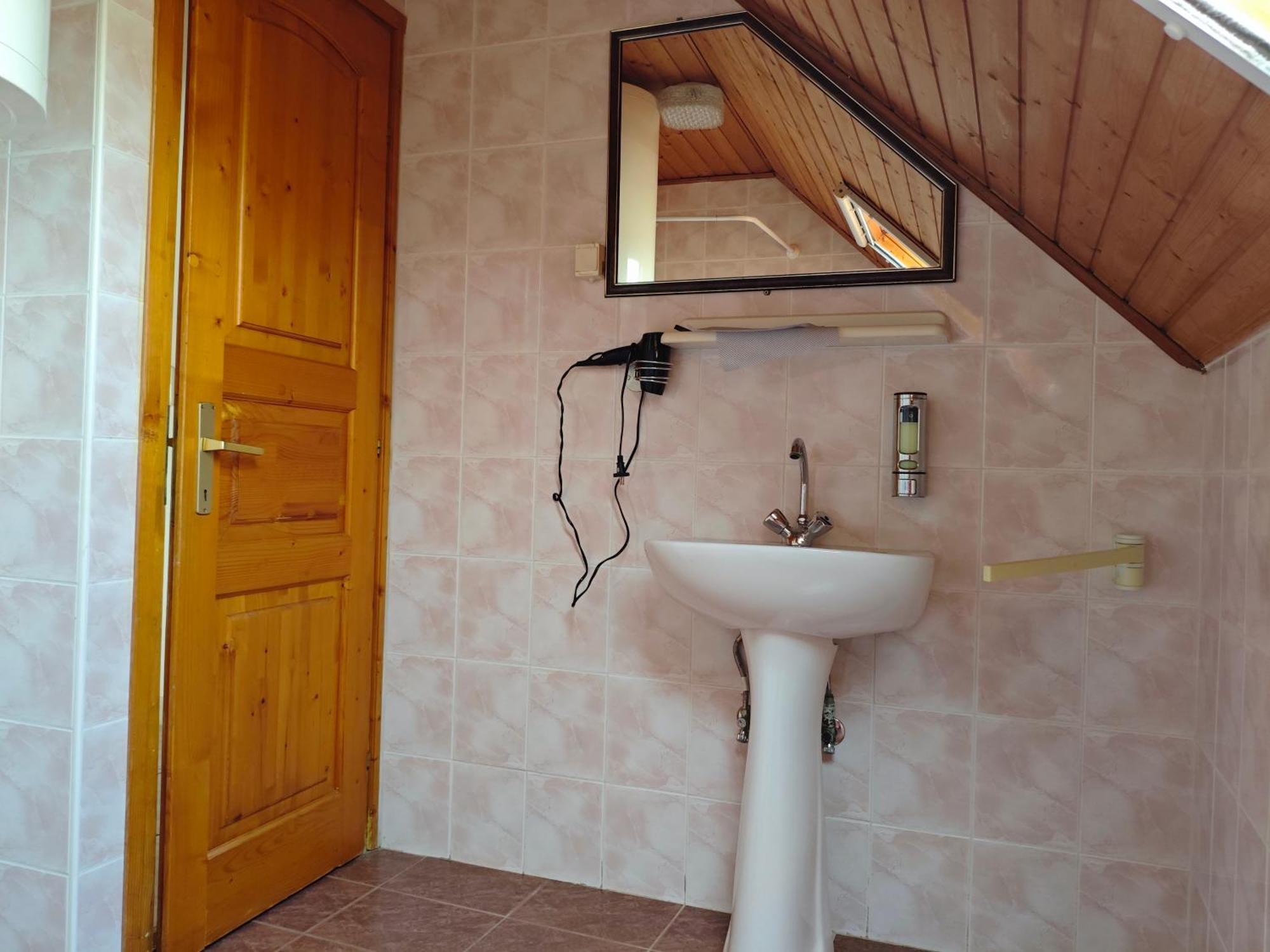 Vitorlas Villa, Emelet Balatonlelle Extérieur photo